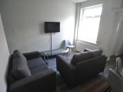 3 bedroom Terraced House To Let