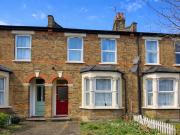 3 bedroom terraced house to rent
