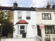 3 bedroom terraced house to rent