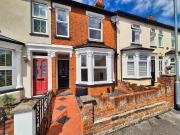 3 bedroom terraced house to rent