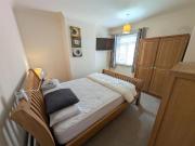 3 bedroom terraced house to rent