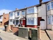 3 bedroom terraced house to rent