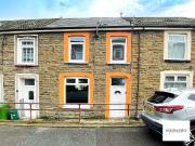 3 bedroom terraced house to rent