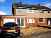 3 bedroom terraced house to rent