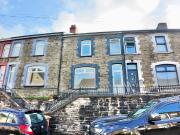 3 bedroom terraced house to rent