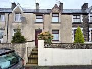 3 bedroom terraced house to rent