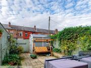 3 bedroom terraced house to rent
