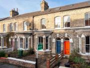3 bedroom terraced house to rent in Sandringham Street York.