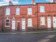 3 bedroom terraced house to rent in Victoria Street,...
