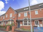 3 Bedroom Town House For Rent In Enderley Street