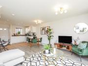 3 bedroom town house for rent in Florence Drive, Derby, DE1
