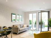 3 Bedroom Town House For Rent In Hayes, Middlesex