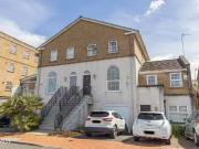 3 bedroom town house for rent in John Batchelor Way,...