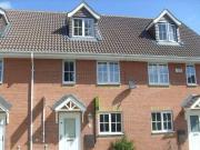 3 bedroom town house for rent in Oakmoor Close...
