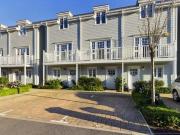 3 Bedroom Town House For Rent In Reading, Berkshire