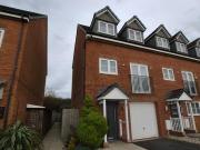 3 bedroom town house for rent in Rosebank...