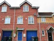 3 Bedroom Town House For Rent In Warmsworth, Doncaster