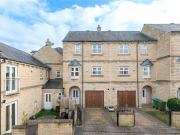 4 bedroom town house for sale in Cavendish Mews,...