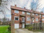 3 bedroom town house for sale in Dugdale Road Newcastle...