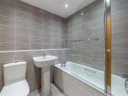 3 bedroom town house for sale in Elemore Close,...