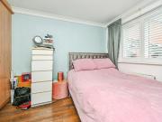 3 bedroom town house for sale in Millstead Road,...