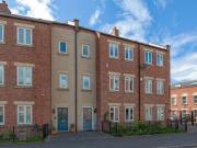 3 Bedroom Town House For Sale In Shrewsbury