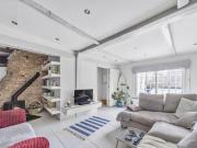 3 Bedroom Town House For Sale In Wallingford