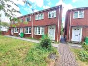 3 bedroom Town house to rent