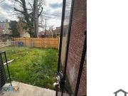 3 Bedroom Townhouse 2007 Kennedy Ave in Baltimore, MD...