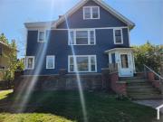 3 Bedroom Townhouse 3270 Desota Ave in Cleveland, OH...