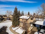 3 Bedroom Townhouse Calgary AB 96297167