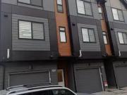 3 Bedroom Townhouse Calgary AB 98490212
