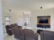 3 Bedroom Townhouse For Sale in South Hills