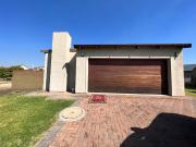 3 Bedroom Townhouse For Sale in Waterval East