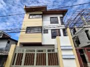 3 Bedroom Townhouse FRONT UNIT For Sale in Brgy. West...