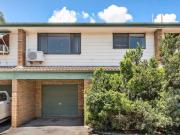 3 Bedroom Townhouse in Convenient Downtown Location