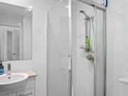 3 bedroom townhouse in everton park