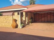 3 Bedroom Townhouse in Flimieda