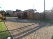 3 Bedroom Townhouse in Florauna