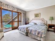 3 Bedroom Townhouse in Melrose