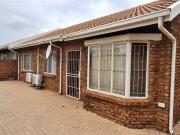 3 Bedroom Townhouse in Norkem Park