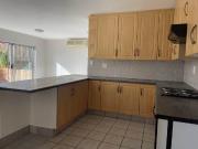 3 Bedroom Townhouse in Rooihuiskraal North