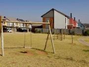 3 Bedroom Townhouse in Rooihuiskraal North