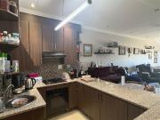 3 Bedroom Townhouse in Woodland Hills