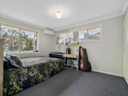 3 Bedroom Townhouse near Carina shops