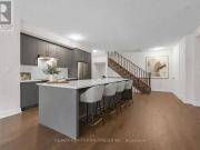 3 Bedroom Townhouse Oakville ON 100444043