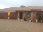 3 bedroom townhouse on the market in.