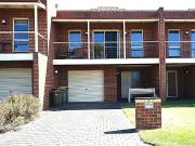 3 Bedroom Townhouse Sea View