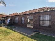 3 Bedroom townhouse sectional to rent in Andeon, Pretoria