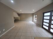 3 Bedroom Townhouse To Let in Abbotsford